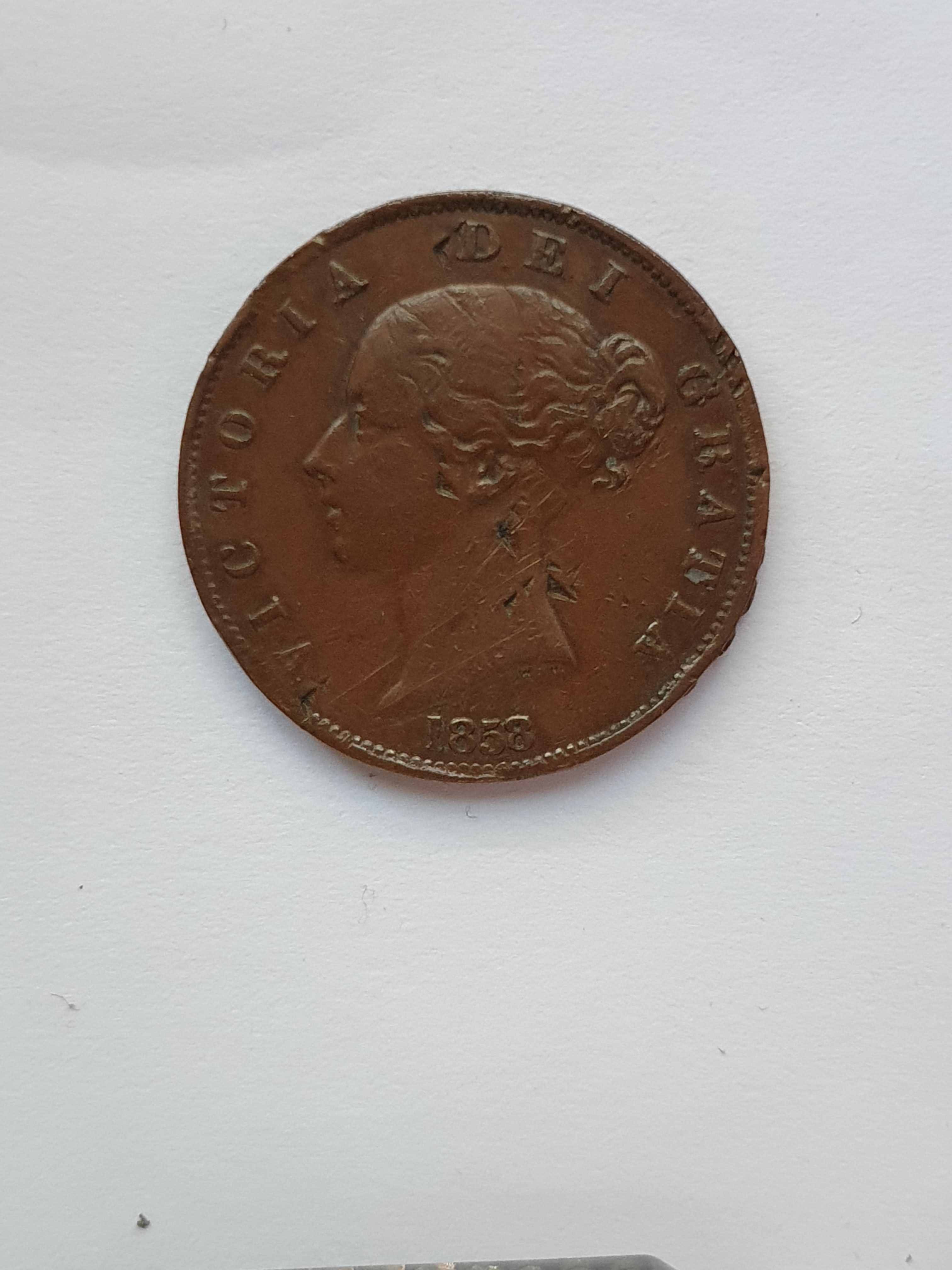 1858/7-Britain-Over-Date-Half-Penny-Coin,